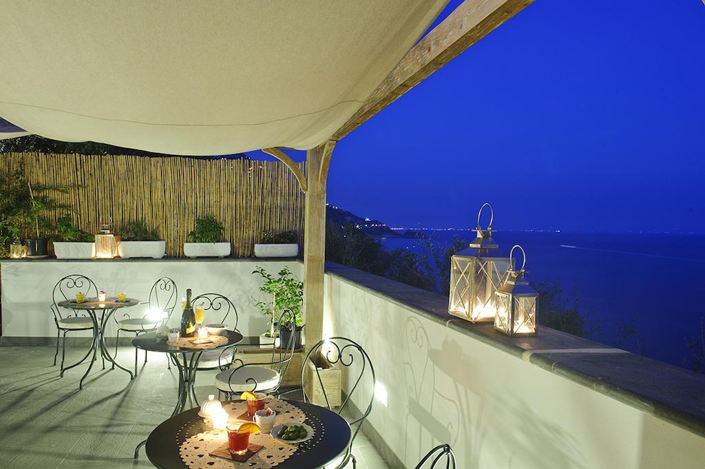 La Maurella Acomodação com café da manhã Praiano Exterior foto